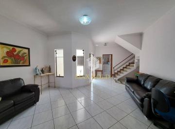 Casa · 321m² · 4 Quartos · 4 Vagas · Casa Em Esplanada Independência, Taubaté/sp de 321 m² 4 Quartos À Venda por R$1.250.000