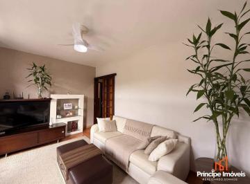 Casa · 166m² · 3 Quartos · 5 Vagas · Casa Com 3 Quartos No Glória Em Joinville