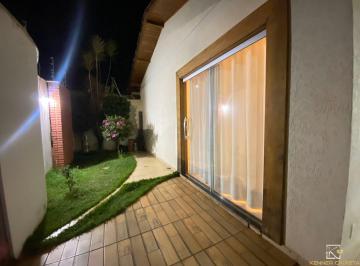 Casa · 236m² · 2 Quartos · 3 Vagas · Casa À Venda No Bairro Eldorado - Patos de Minas/mg
