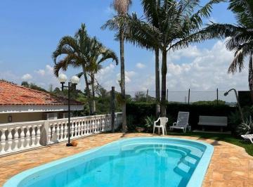 455a63df7a1e2615baf9098f7188e79673e2513c · Casa Espetacular Com 3 Dorm, 1 Suite E Área Gourmet Completa