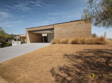 1573f019a3eec962ad1d1a2d1c0c258c0ea57e82 · Casa Com 3 Dormitórios À Venda, 245 m² por R$2.270.000 - Condomínio Villas Do Golfe - Itu/sp