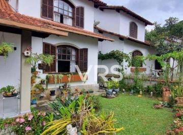 7f4c5c055f53556a1064c9a281010de61905ea6d · Casa Com 3 Dormitórios À Venda, 171 m² por R$960.000 - Várzea - Teresópolis/rj