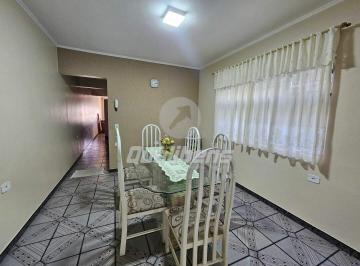 Casa · 215m² · 3 Quartos · 2 Vagas · Casa Em Parque Das Américas