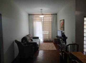 Casa · 360m² · 3 Quartos · 2 Vagas · Casa Com 3 Quartos Sendo 1 Suíte Disponível Para Venda No Bairro Tabajaras Em Uberlândia - Mg