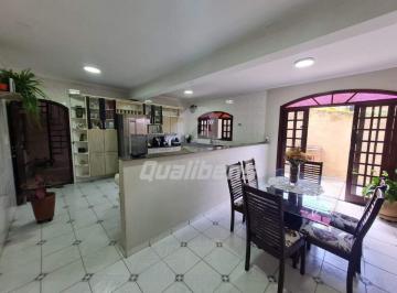 Casa · 250m² · 3 Quartos · 5 Vagas · Casa Em Jardim Miranda D Aviz