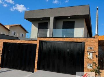 Casa · 156m² · 3 Quartos · 3 Vagas · Casa À Venda No Bairro Centreville - Poços de Caldas/mg