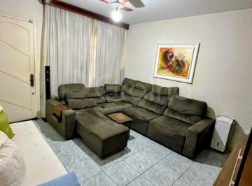 Casa · 235m² · 3 Quartos · 3 Vagas · Excelente Casa, Com 375,44 m² E 3 Dormitórios No Centro de São José