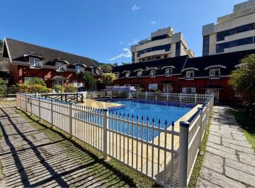 Casa · 189m² · 4 Quartos · 1 Vaga · Casa Em Alto, Teresópolis/rj de 189 m² 4 Quartos À Venda por R$860.000