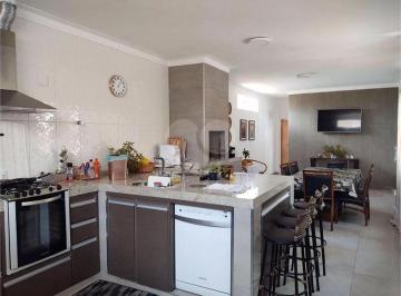Casa · 185m² · 5 Quartos · 2 Vagas · Casa Em Jardim Messina, Jundiaí/sp de 185 m² 5 Quartos À Venda por R$1.060.000