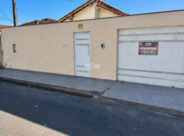 Casa · 155m² · 3 Quartos · 3 Vagas · Casa Em Novo Paraíso, Araçatuba/sp de 155 m² 3 Quartos À Venda por R$238.000