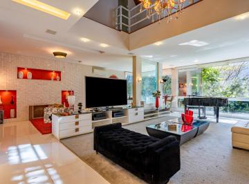 Casa · 1000m² · 4 Quartos · 4 Vagas · Casa Com 4 Quartos Em Itaipava, Petrópolis