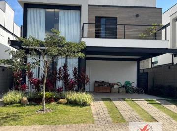 Casa · 223m² · 3 Quartos · 4 Vagas · Casa À Venda No Bairro Jardins de Florença - Poços de Caldas/mg