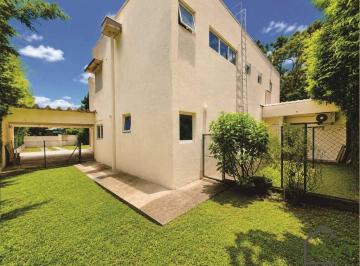 img333013508 · Casa de Alto Padrão Em Condomínio Fechado Com 4 Quartos No Recanto Impla