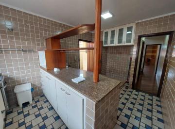 Casa · 330m² · 3 Quartos · 10 Vagas · Sobrado Com 3 Dormitórios À Venda, 330 m² por R$950.000 - Vila Floresta - Sa