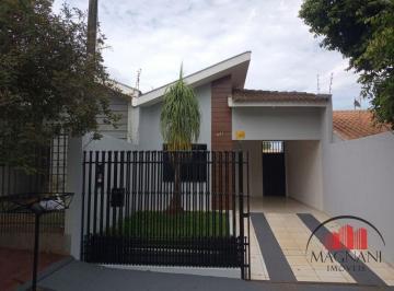 Casa · 3 Quartos · 2 Vagas · Estuda Negociação de Valor E Permuta Em Veículos! 2qts + 1 Suíte - Parque Da Gávea