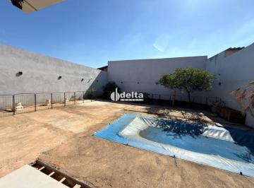 Casa · 300m² · 3 Quartos · 2 Vagas · Casa Com 3 Quartos Disponível Para Venda No Bairro Pampulha Em Uberlândia - Mg