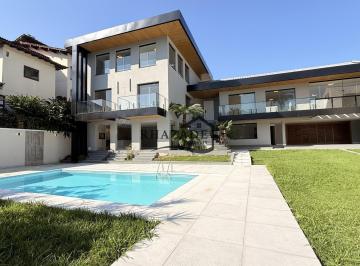 Casa · 400m² · 5 Quartos · 12 Vagas · Casa Alto Padrão 5 Quartos No Condomínio Jardim Ubá I Em Piratininga/niterói.