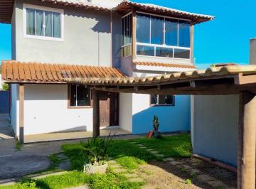 Casa · 200m² · 4 Quartos · 4 Vagas · À Venda Duas Casas Independentes Com Quintal No Bairro José Gonçalves Em Armação Dos Búzios