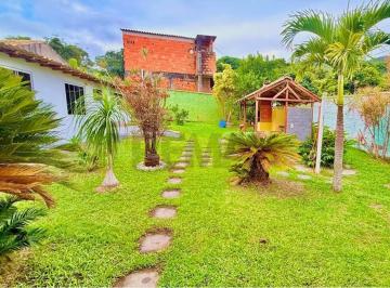 Casa · 138m² · 3 Quartos · 2 Vagas · À Venda | Casa + Anexo Com 3 Quartos E Quintal a 700 m Da Praia
