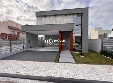 Casa · 121m² · 3 Quartos · 2 Vagas · Casa Alto Padrão – 3 Suítes, Pé - Direito Duplo, Varanda Gourmet | R$680 Mil