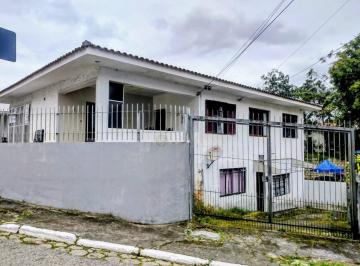 Casa · 215m² · 4 Quartos · 3 Vagas · Casa Em Centro, São José/sc de 215 m² 4 Quartos À Venda por R$1.300.000