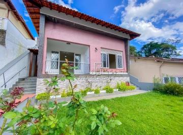 Casa · 233m² · 4 Quartos · 2 Vagas · Casa Em Jardim Cascata, Teresópolis/rj de 233 m² 4 Quartos À Venda por R$1.299.000