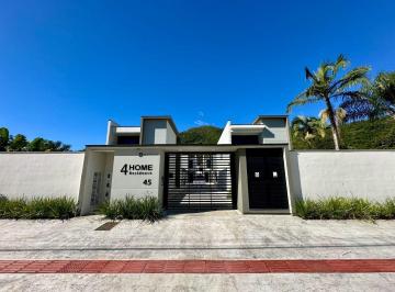 Casa · 135m² · 3 Quartos · 2 Vagas · Sobrado Em Ressacada, Itajaí/sc de 135 m² 3 Quartos À Venda por R$1.400.000