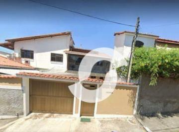 Casa · 136m² · 4 Quartos · 2 Vagas · Casa Em Engenhoca, Niterói/rj de 136 m² 4 Quartos À Venda por R$460.000
