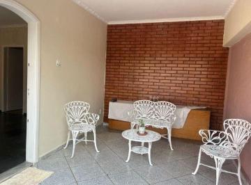 Casa · 122m² · 3 Quartos · 4 Vagas · Casa Em Jardim Sônia, Jaguariúna/sp de 122 m² 3 Quartos À Venda por R$550.000