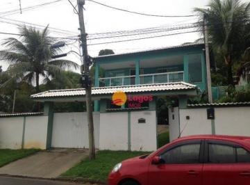 Casa · 180m² · 3 Quartos · 3 Vagas · Casa Em Ponta Grossa, Maricá/rj de 180 m² 3 Quartos À Venda por R$1.300.000