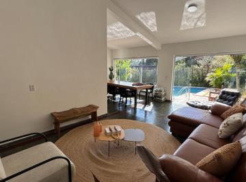 Casa · 209m² · 3 Quartos · 4 Vagas · Casa Em Granja Santa Maria, Carapicuíba/sp de 209 m² 3 Quartos À Venda por R$1.300.000