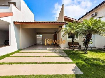 Casa · 159m² · 3 Quartos · 4 Vagas · Casa Em Jardim Crystal Park, Jacareí/sp de 159 m² 3 Quartos À Venda por R$1.350.000