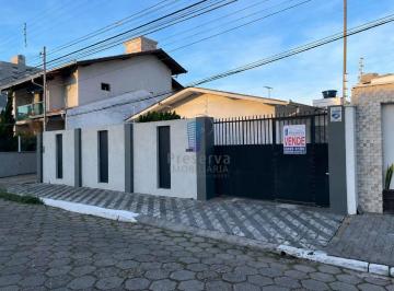 Casa · 108m² · 3 Quartos · 1 Vaga · Casa Em Centro, Itajaí/sc de 108 m² 3 Quartos À Venda por R$1.300.000