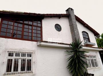 Casa · 302m² · 6 Quartos · 2 Vagas · Casa Em Braunes, Nova Friburgo/rj de 302 m² 6 Quartos À Venda por R$1.300.000