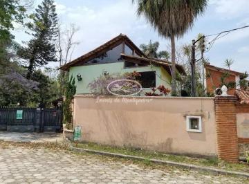 Casa · 220m² · 2 Quartos · 6 Vagas · Casa Em Centro, Itatiaia/rj de 220 m² 2 Quartos À Venda por R$1.300.000