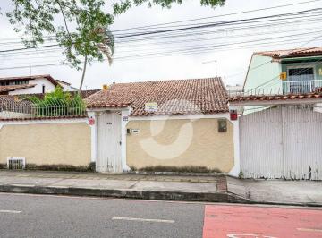 Casa · 260m² · 4 Quartos · 5 Vagas · Casa Em Cantagalo, Niterói/rj de 260 m² 4 Quartos À Venda por R$1.300.000
