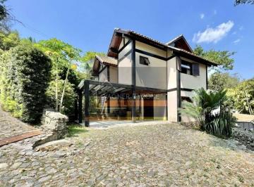 Casa · 183m² · 3 Quartos · 3 Vagas · Casa Em Chácara Santa Lúcia, Carapicuíba/sp de 183 m² 3 Quartos À Venda por R$1.280.000