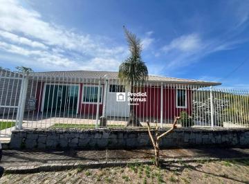 Casa · 260m² · 3 Quartos · 1 Vaga · Casa Em Braunes, Nova Friburgo/rj de 260 m² 3 Quartos À Venda por R$1.250.000
