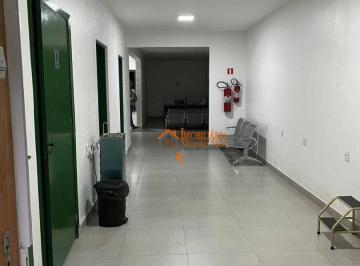 Casa · 250m² · 3 Quartos · 2 Vagas · Casa Em Jardim Presidente Dutra, Guarulhos/sp de 250 m² 3 Quartos À Venda por R$1.300.000ou Para