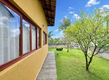 Casa · 280m² · 3 Quartos · 2 Vagas · Casa Em Outeiro de Passárgada, Cotia/sp de 280 m² 3 Quartos À Venda por R$1.100.000