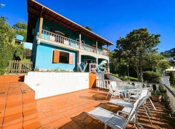 c351d11ba70dbee8ad9051e68767f93ab85d8871 · Casa Com 4 Dormitórios À Venda, 209 m² por R$850.000 - Bom Retiro - Teresópolis/rj