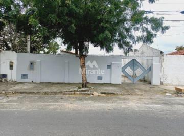 Casa · 177m² · 4 Quartos · 4 Vagas · Imoveis - No Ponto Central