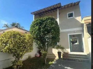 Casa · 169m² · 3 Quartos · 1 Vaga · Casa a Venda No Bairro Fazendinha Na Região Oceânica de Niterói