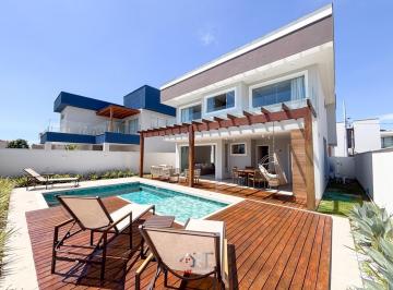Casa · 285m² · 4 Quartos · 2 Vagas · Casa Em Condomínio Para Venda Em Guarapari, Recanto Da Sereia, 4 Dormitórios, 2 Suítes, 3 Banheiros