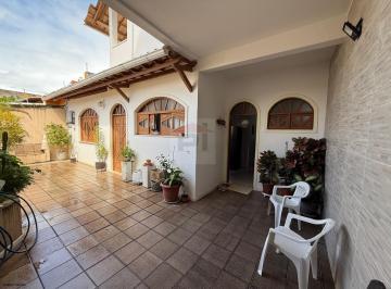 Casa · 280m² · 4 Quartos · 2 Vagas · Casa Para Venda Em Salvador, Stiep, 4 Dormitórios, 3 Suítes, 5 Banheiros, 2 Vagas