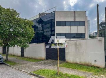 b9cf7c99e0729f64063541e9f8f5e888.jpg · Comercial de 809 m²