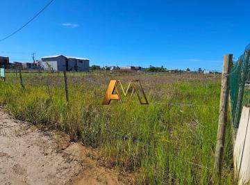 Terreno · 500m² · Terreno Bem Localizado Em Taipu de Fora