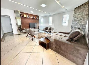 Casa · 375m² · 4 Quartos · 8 Vagas · Casa À Venda - Nacional, 4 Quartos, 375 m² - Contagem