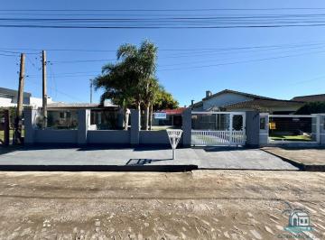Casa · 4 Quartos · 1 Vaga · Casa Para Venda Em Tramandaí, Zona Nova, 4 Dormitórios, 2 Suítes, 2 Banheiros, 1 Vaga