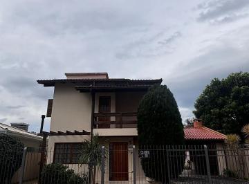 Casa · 130m² · 3 Quartos · 2 Vagas · Casa Para Locação – Conforto E Espaço Para Sua Família!
